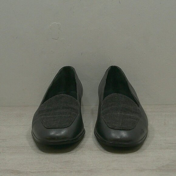 Nordstrom Classic Preppy Black Leather Casual Slip on Loafers Size 8 N | Narrow - Picture 2 of 9